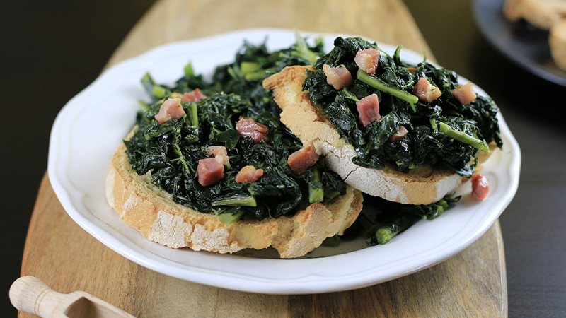Crostini con cavolo nero_16_9